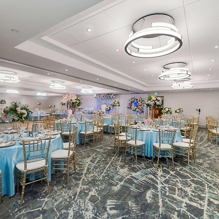 Doubletree By Hilton Carson Hotel Buitenkant foto