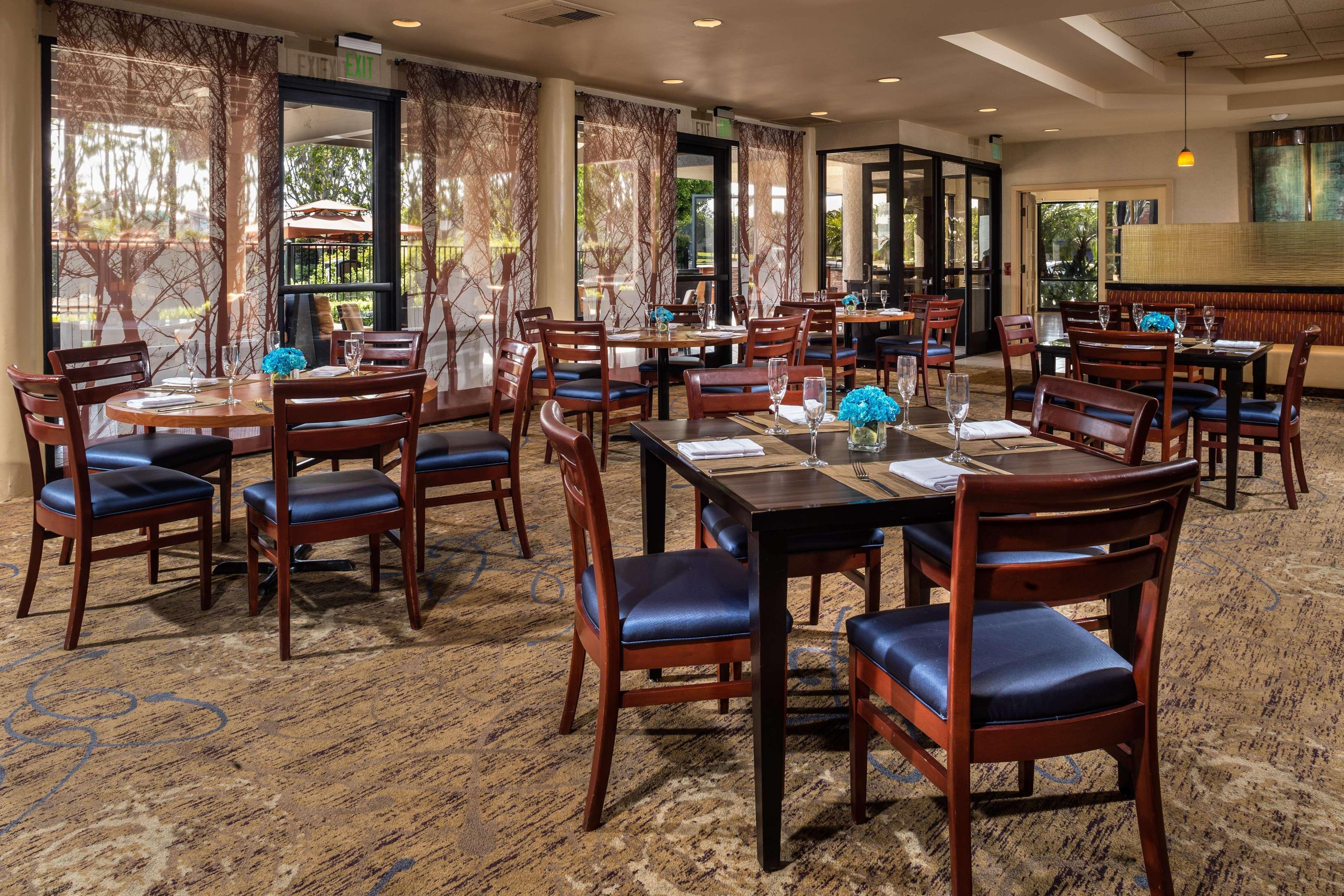Doubletree By Hilton Carson Hotel Buitenkant foto