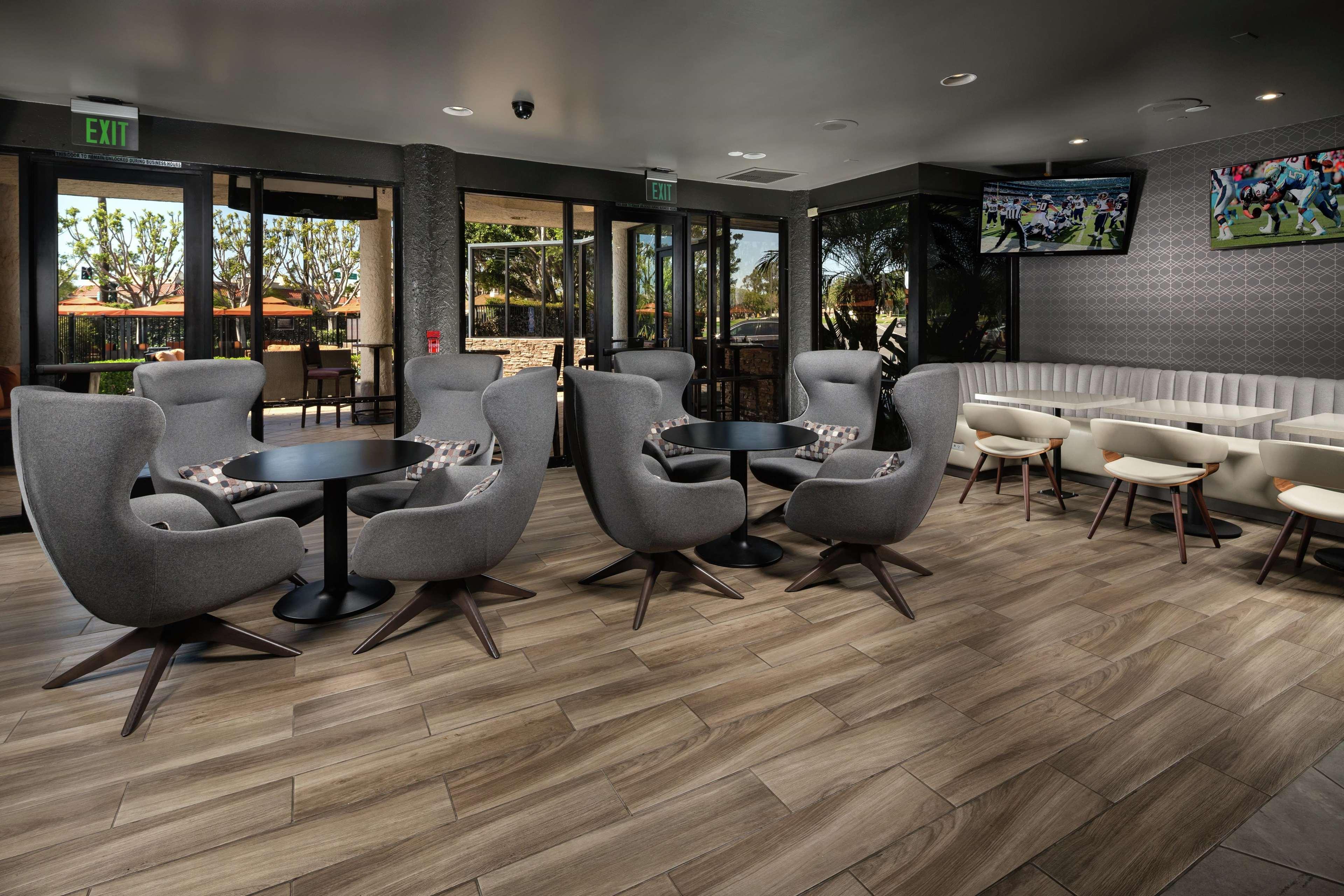 Doubletree By Hilton Carson Hotel Buitenkant foto