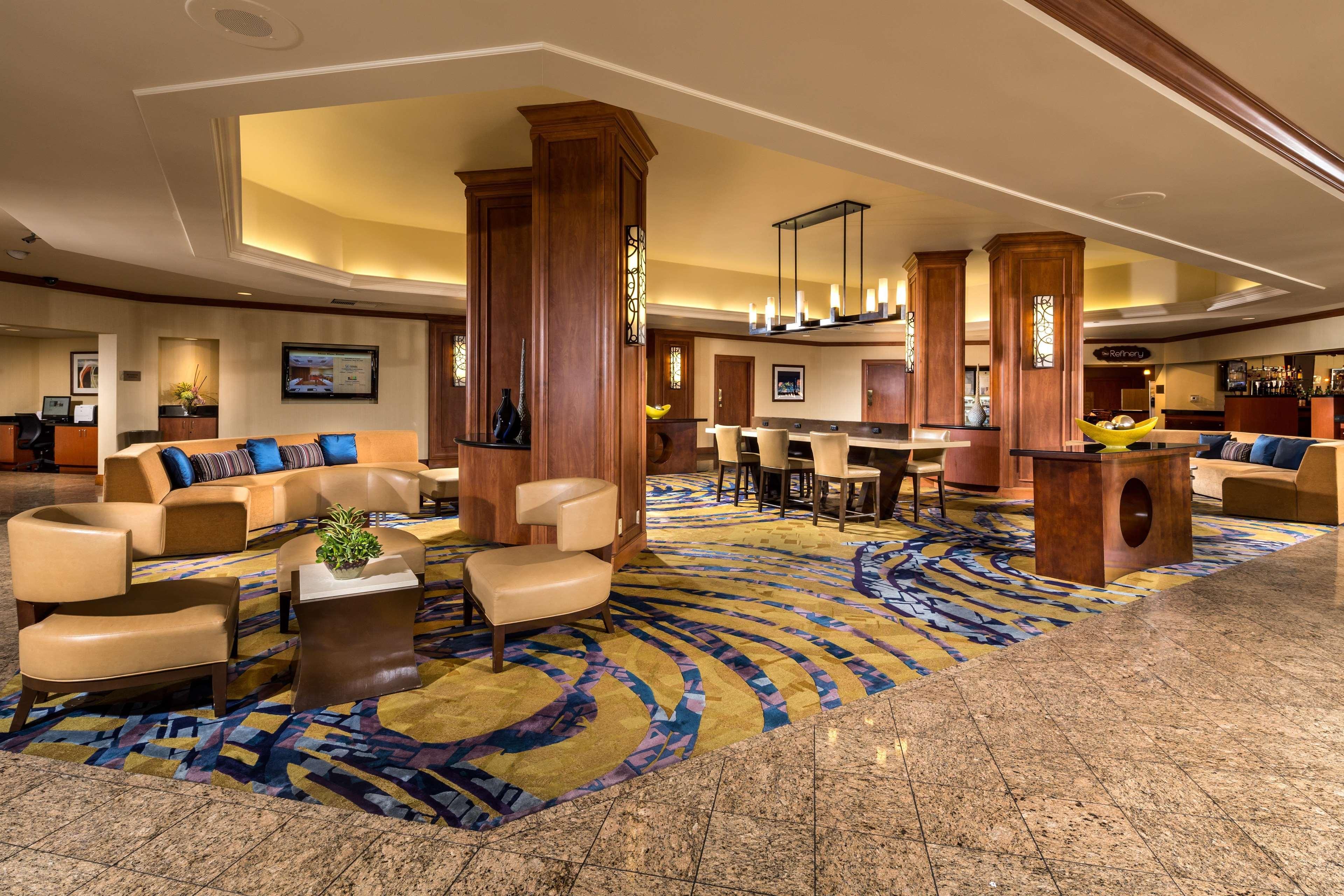 Doubletree By Hilton Carson Hotel Buitenkant foto