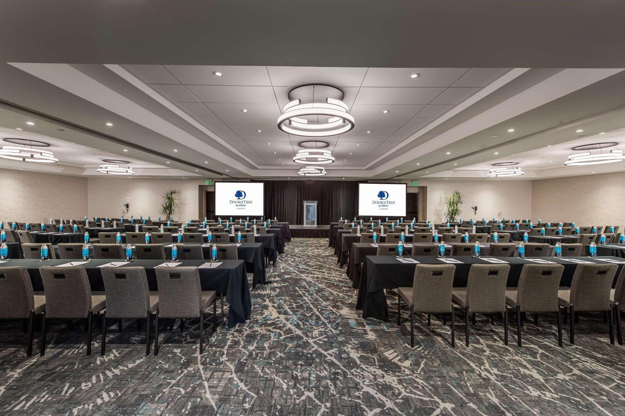 Doubletree By Hilton Carson Hotel Buitenkant foto